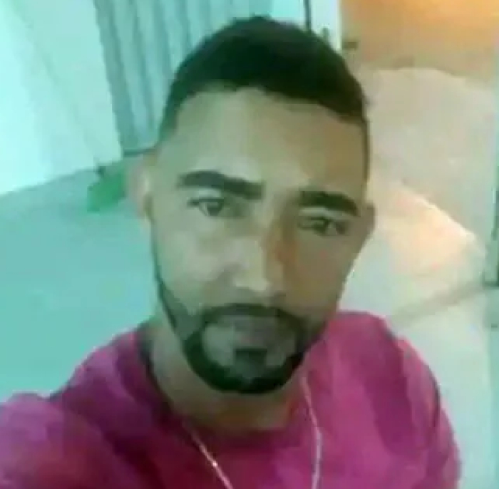 Homem vai a banco na Bahia, encontra R$ 2,4 mil e devolve dinheiro para verdadeiro dono